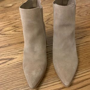 Beige light cream booties from Aldo